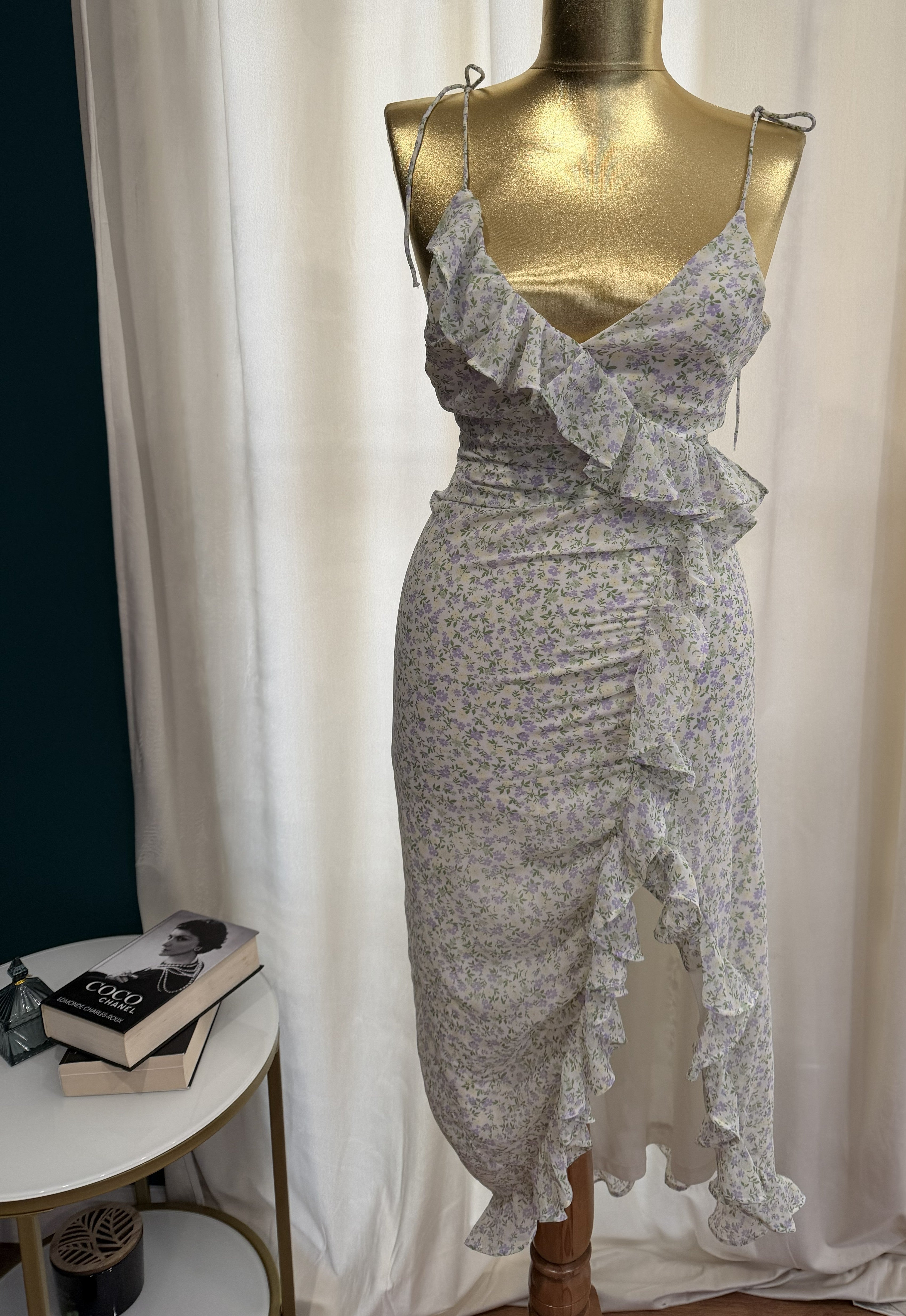 Rochie vaporoasă cu imprimeu floral