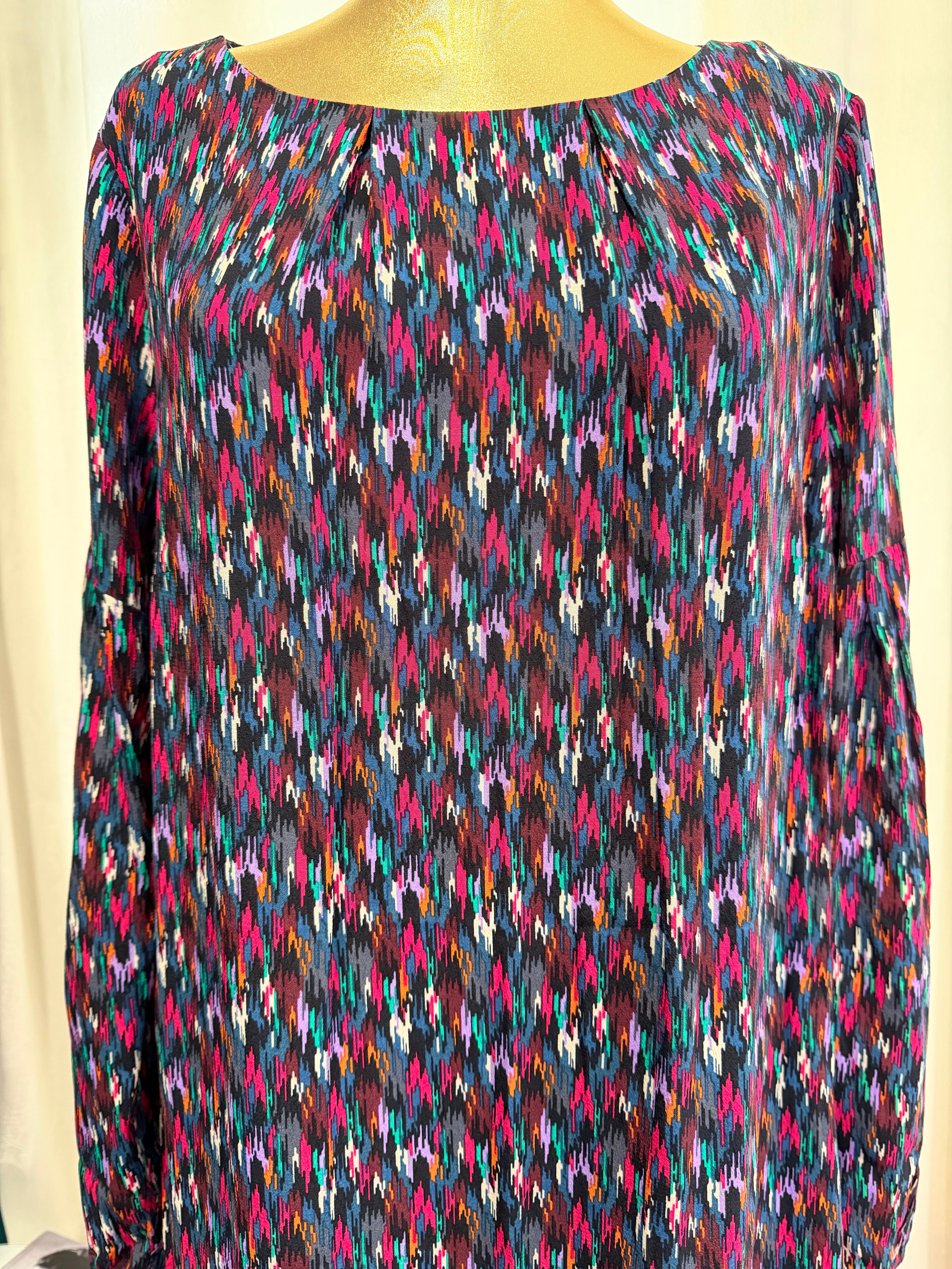 Rochie Esprit multicoloră – lejeră, din vâscoză 100%