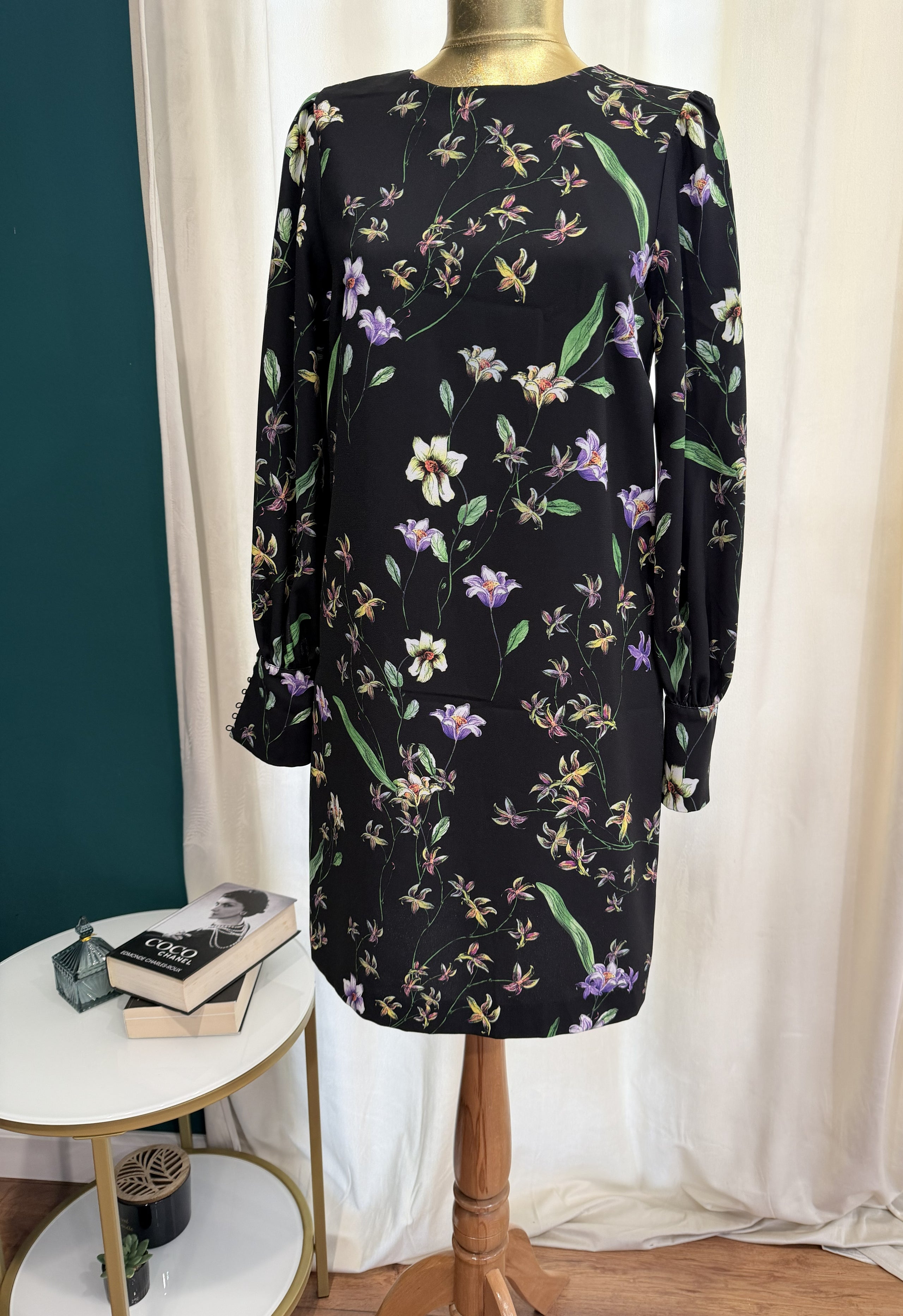 Rochie florală H&M, neagră, mâneci lungi