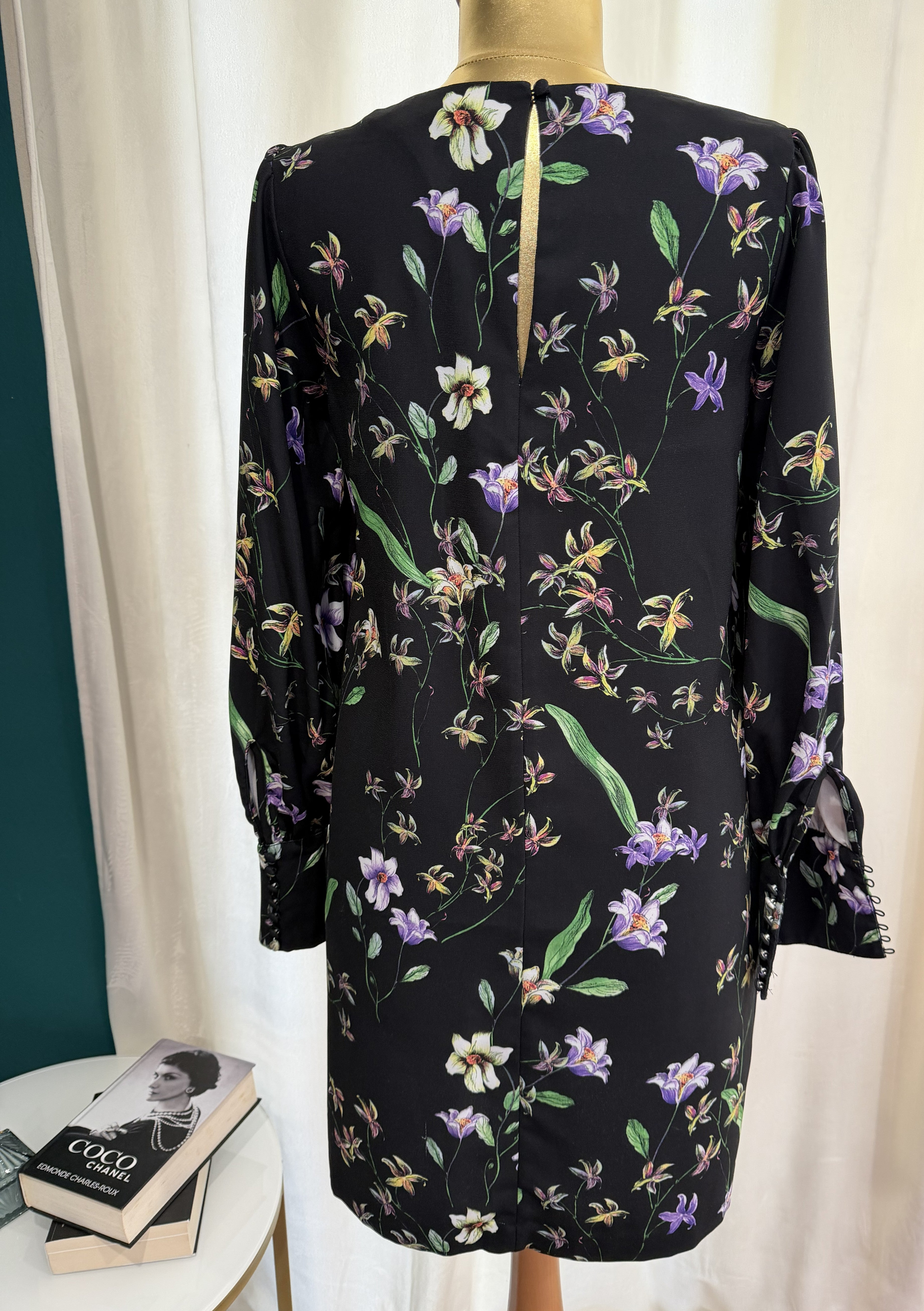 Rochie florală H&M, neagră, mâneci lungi