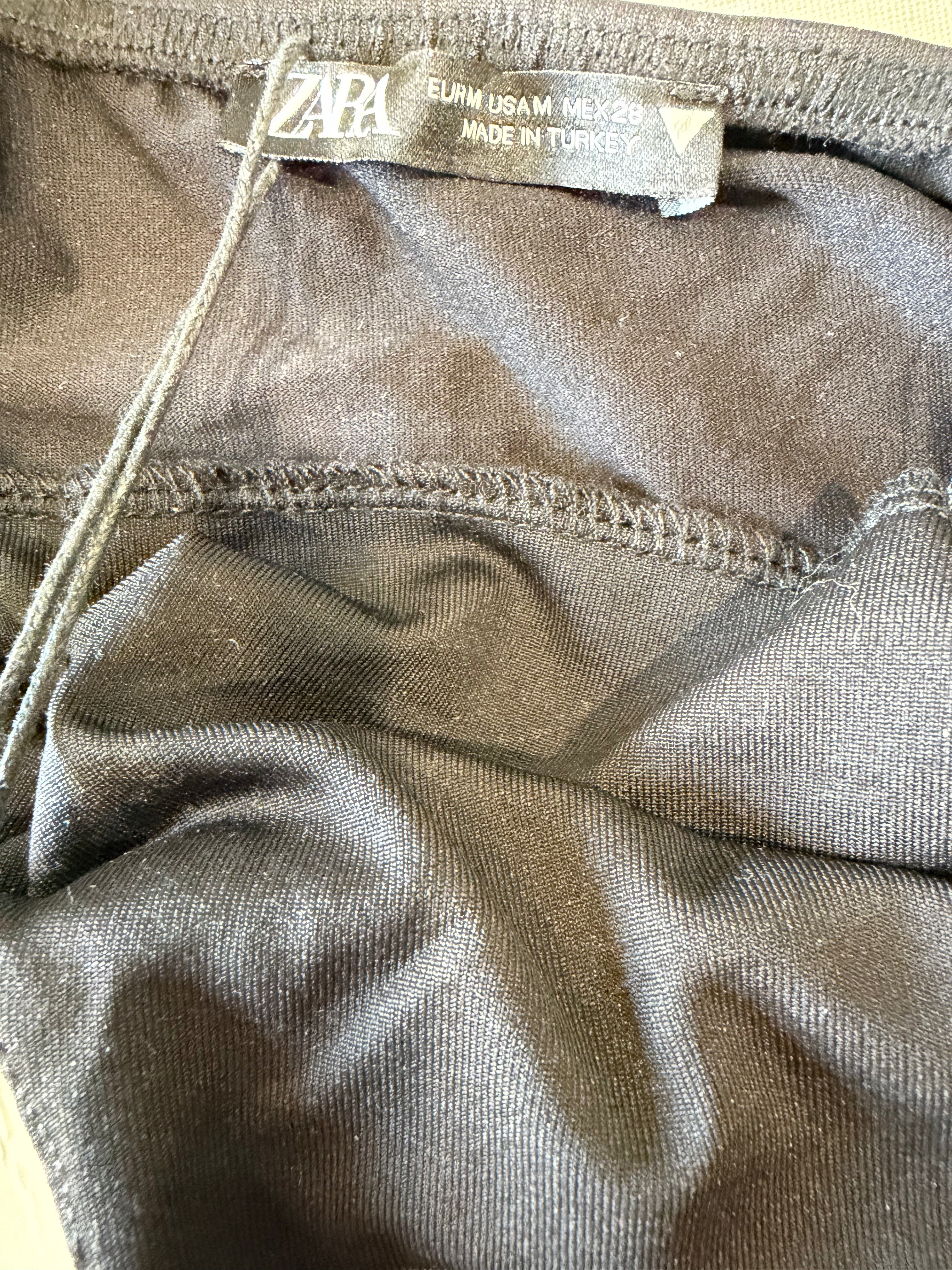 Body cu decolteu in V